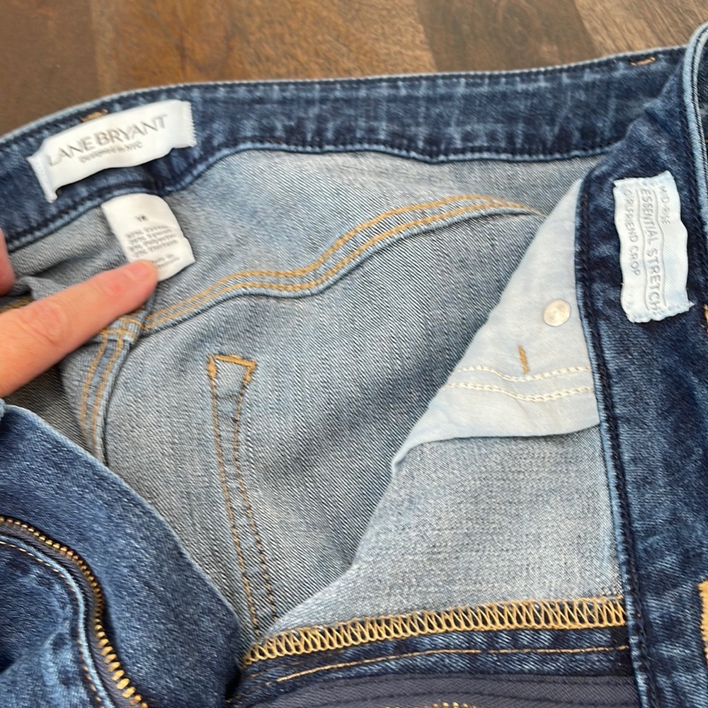 Lane Bryant Girlfriend crop blue Jeans Sz 18